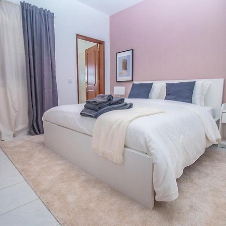 Apartment Close To Golf, Beaches, Quinta Lago, Vale Lobo, Quarteira And Vilamoura Quinta do Lago Luaran gambar