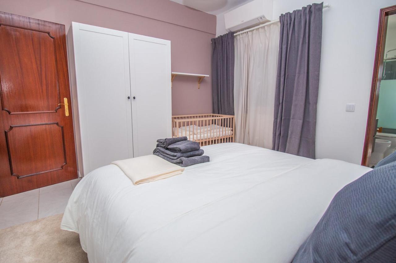 Apartment Close To Golf, Beaches, Quinta Lago, Vale Lobo, Quarteira And Vilamoura Quinta do Lago Luaran gambar