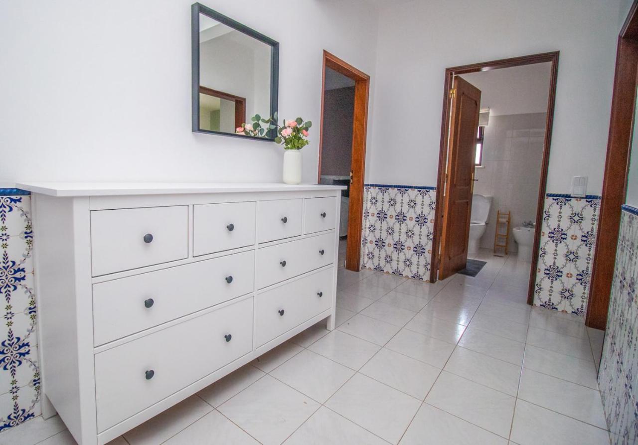 Apartment Close To Golf, Beaches, Quinta Lago, Vale Lobo, Quarteira And Vilamoura Quinta do Lago Luaran gambar