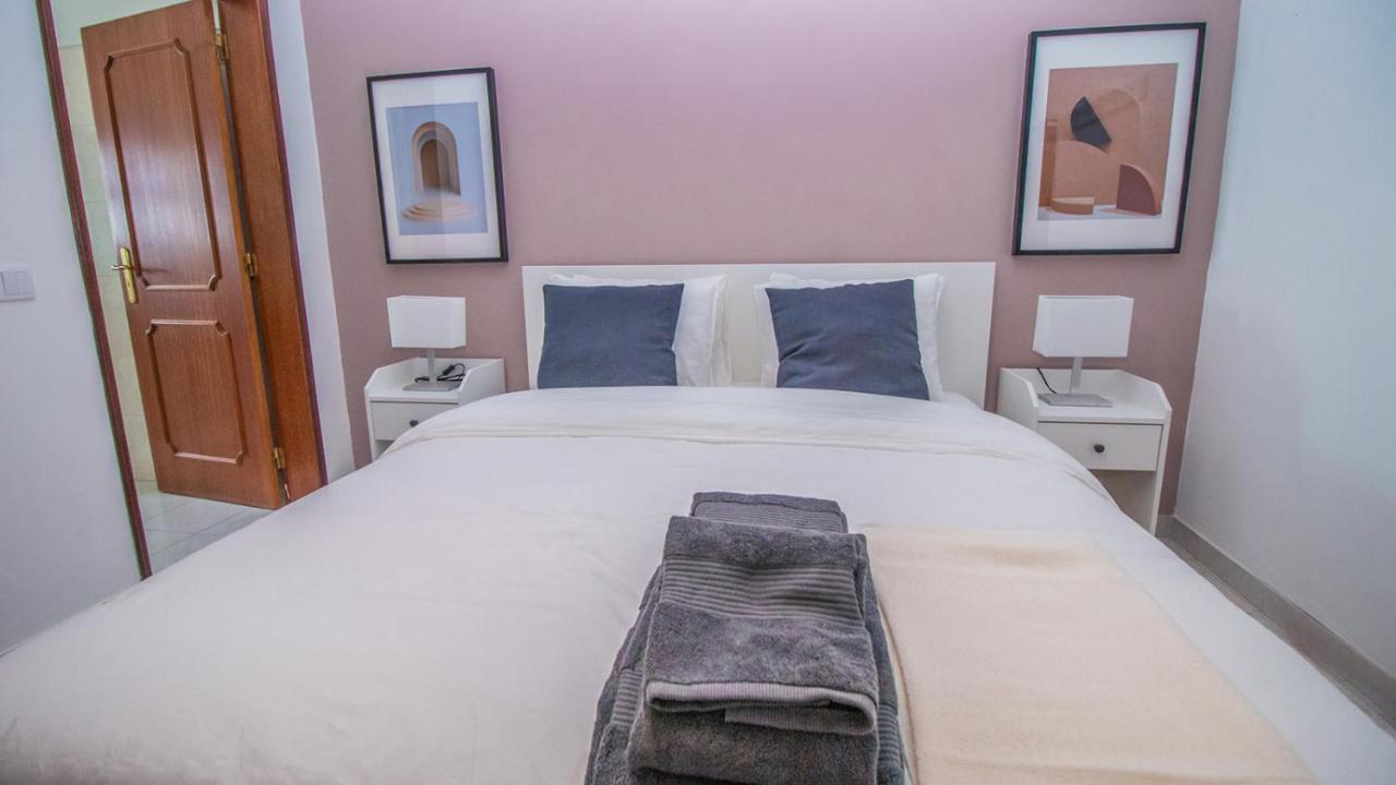 Apartment Close To Golf, Beaches, Quinta Lago, Vale Lobo, Quarteira And Vilamoura Quinta do Lago Luaran gambar